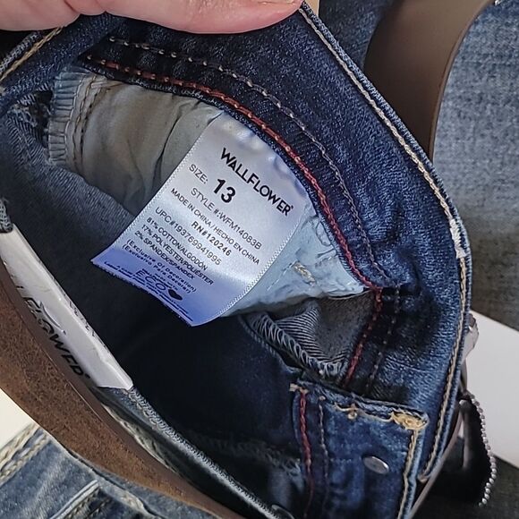Wallflower Legendary Bootcut Jeans 13/31 - Picture 7 of 9